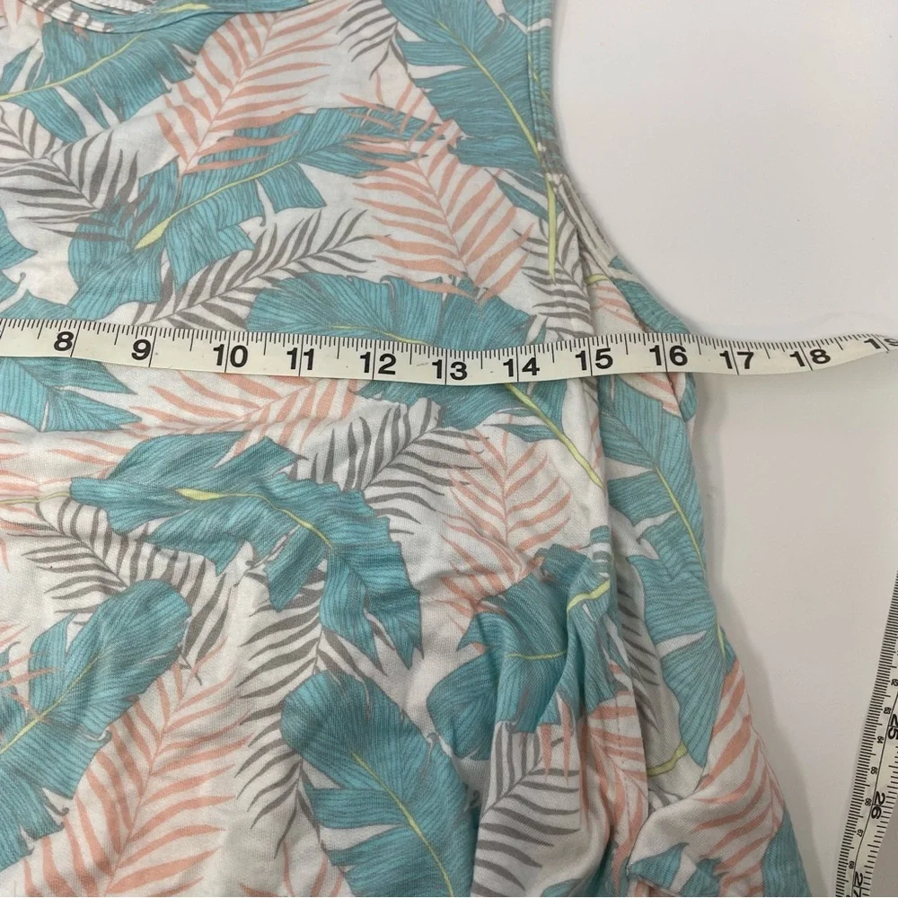 Latched Mama Bundle of 2 Tank Tops size S & M - Picture 7 of 13